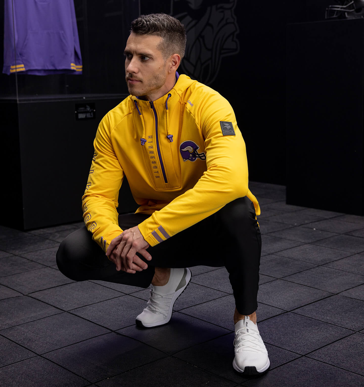 UNRL x Minnesota Vikings Crossover Half - Zip No. 5 - XS - UNRL