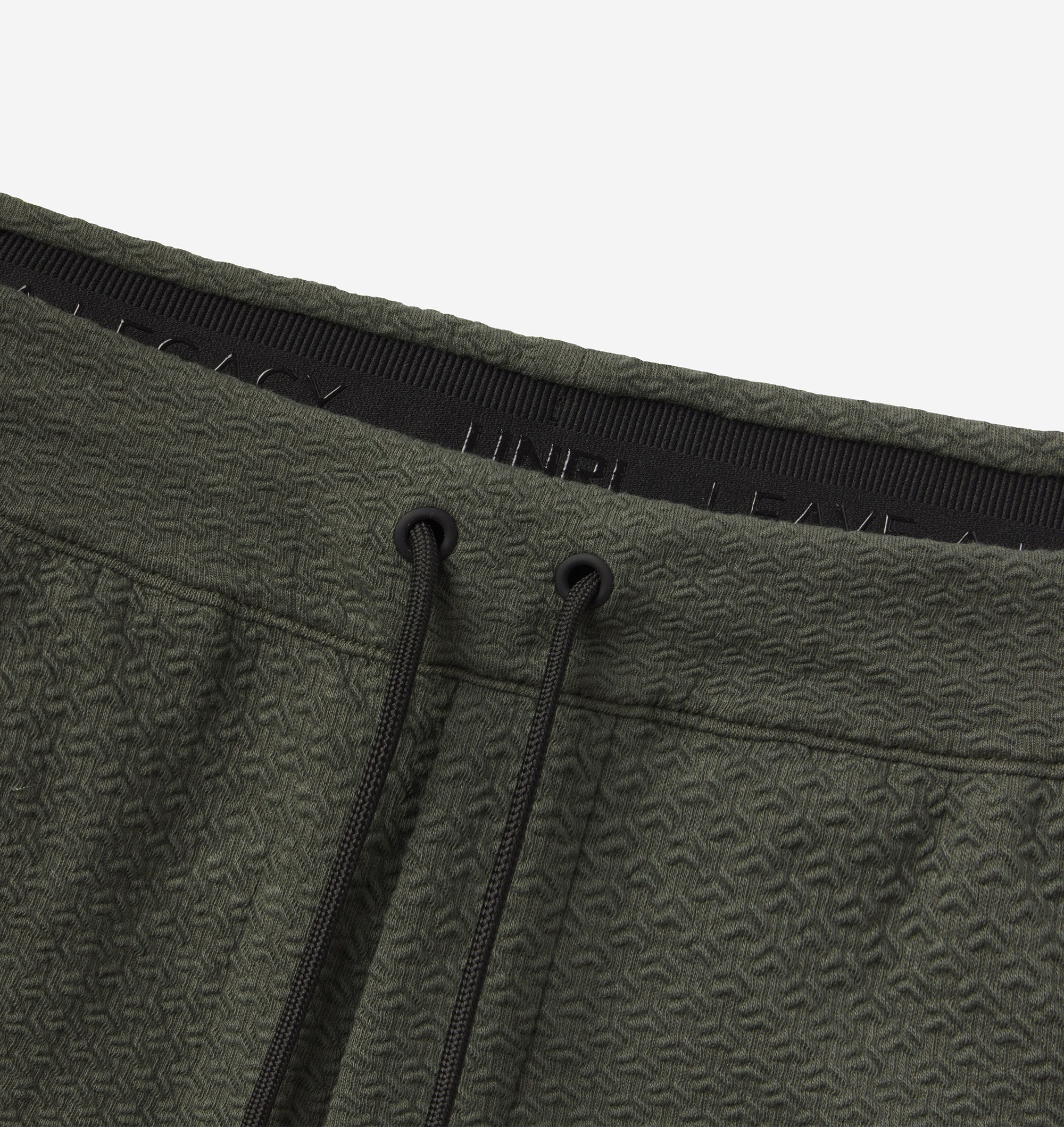 Elevation Short