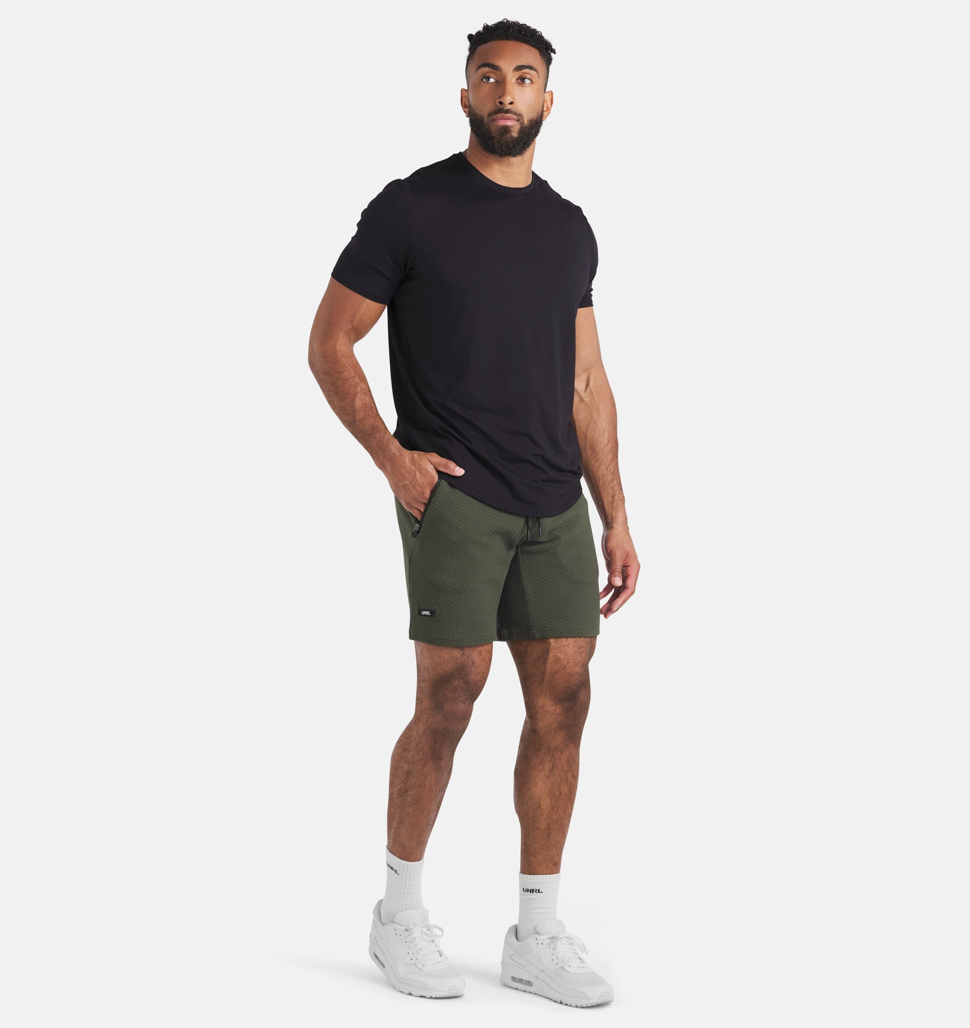 Elevation Short