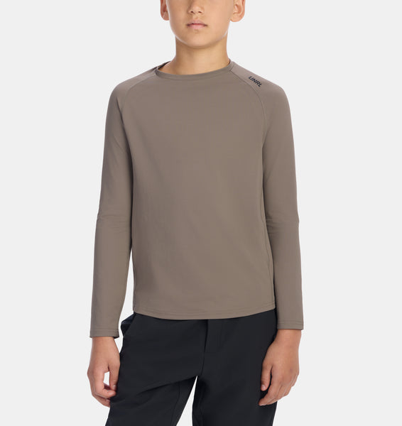 Youth Streamline Performance Long Sleeve | UNRL
