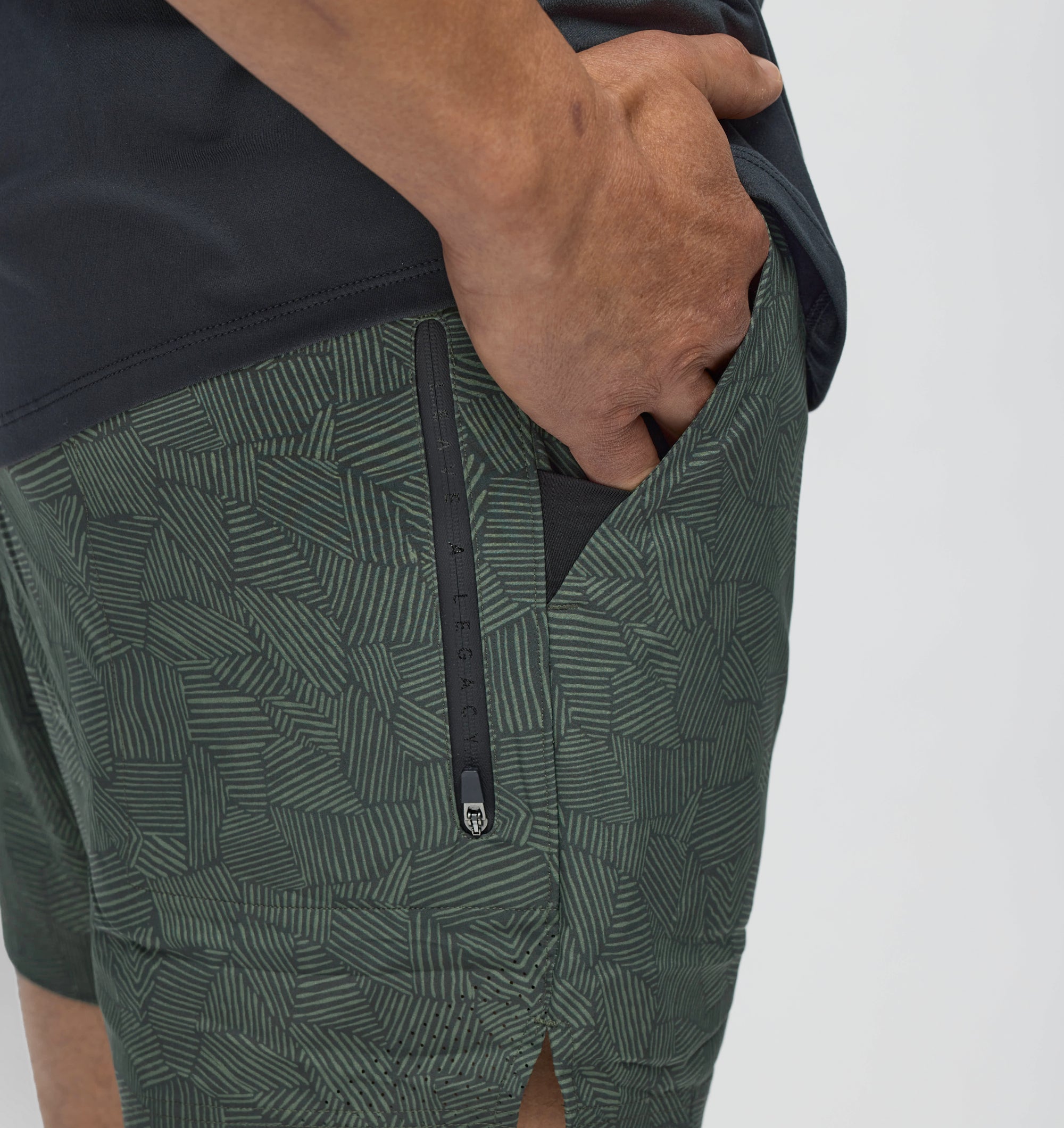 Stride Short [5.5"]