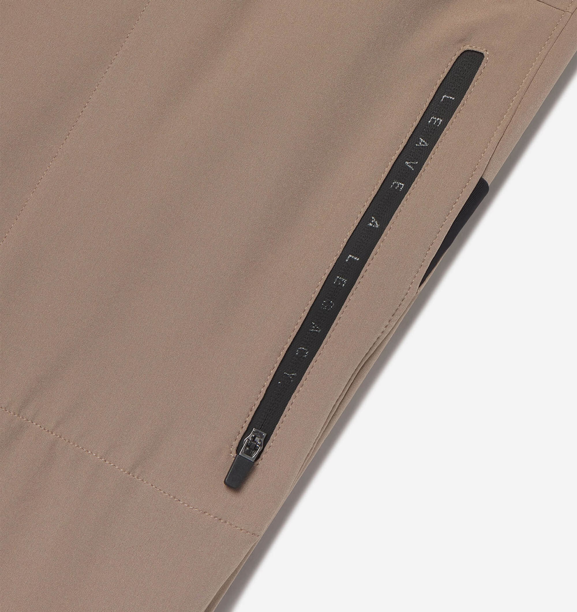 Youth Stride Short [7.5&quot;]