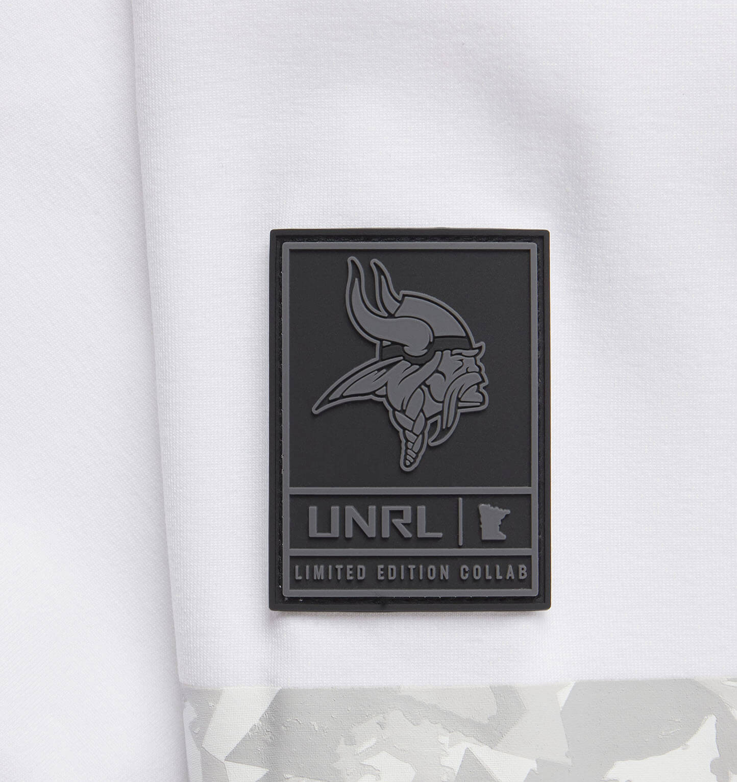 UNRL x Minnesota Vikings Crossover Crewneck No. 6