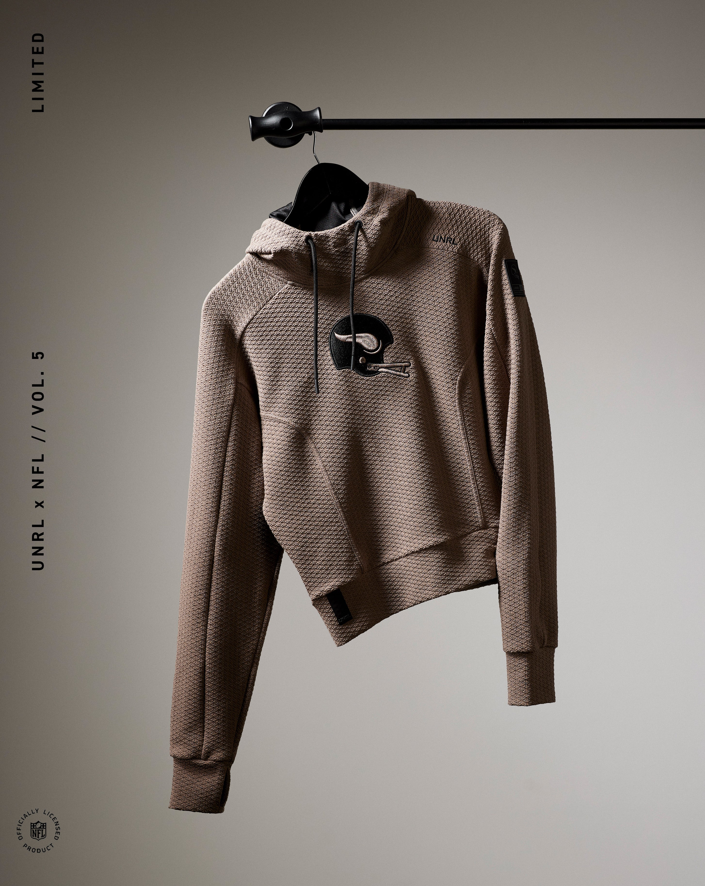 ウルブスユニフォー　L UNRL x NFL Vol. 4 | Minnesota Vikings Youth Crossover Hoodie